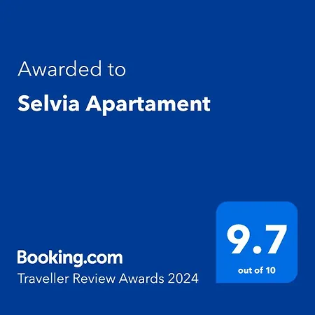Apartment Selvia *